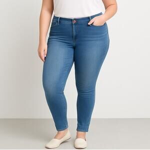2/$30 Gloria Vanderbilt Amanda Women 20W Medium Indigo Slimming Skinny Jeans